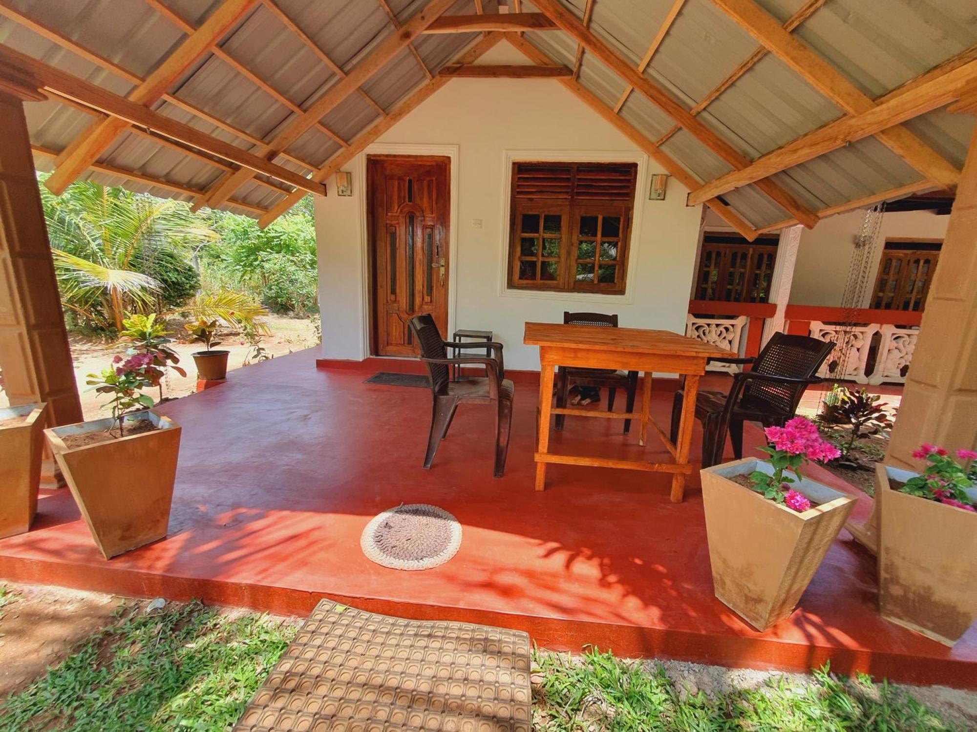Jungle Eco Lodge & Safari Sigiriya Exteriör bild